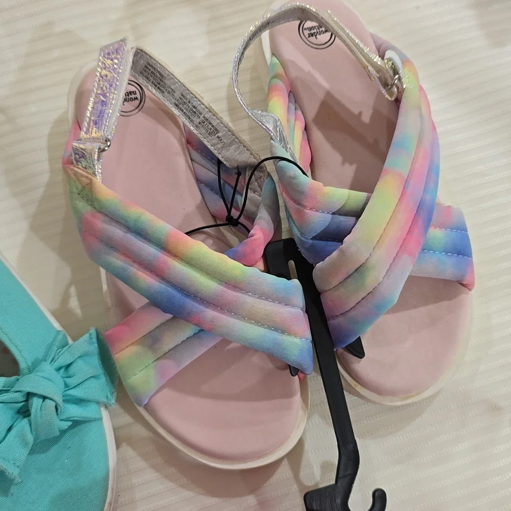 Girl's Shoe Bundle - Picture 8 of 12